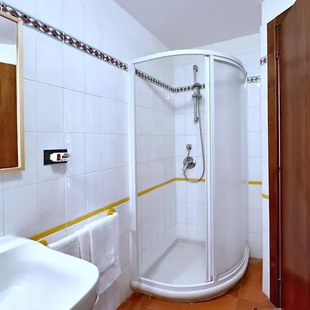 La Casa Di Martina A San Pe 3*
