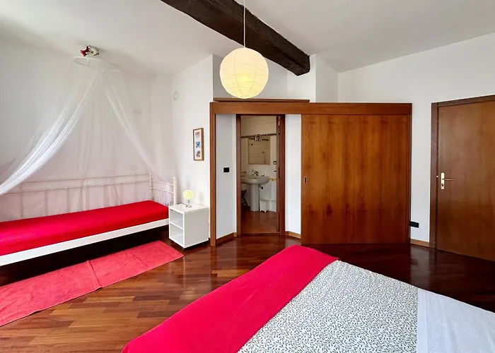 La Casa Di Martina A San Pe Гостевой дом Castiglione Chiavarese