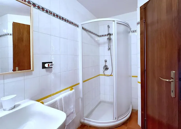 La Casa Di Martina A San Pe 3*